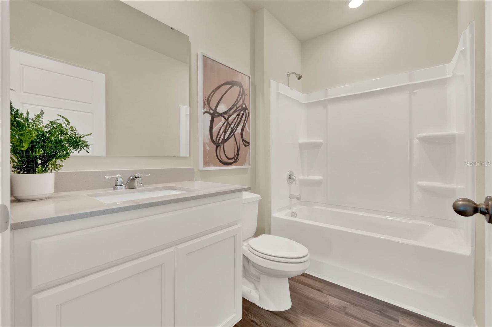 Image 21 of 27 For 1205 Alstonia Lane