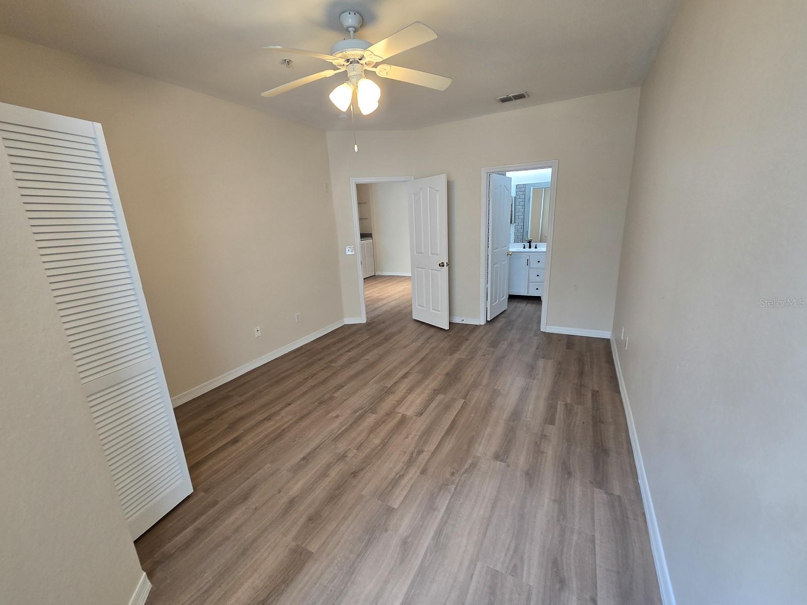 Image 14 of 34 For 2651 Maitland Crossing Way 205