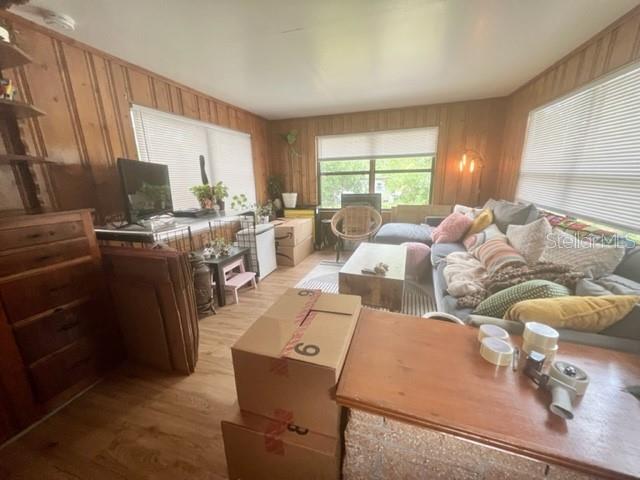 Image 4 of 26 For 907 Dowd Avenue