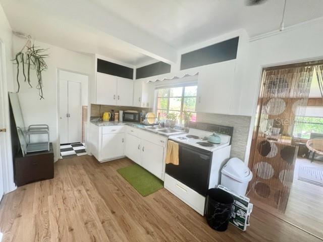 Image 6 of 26 For 907 Dowd Avenue