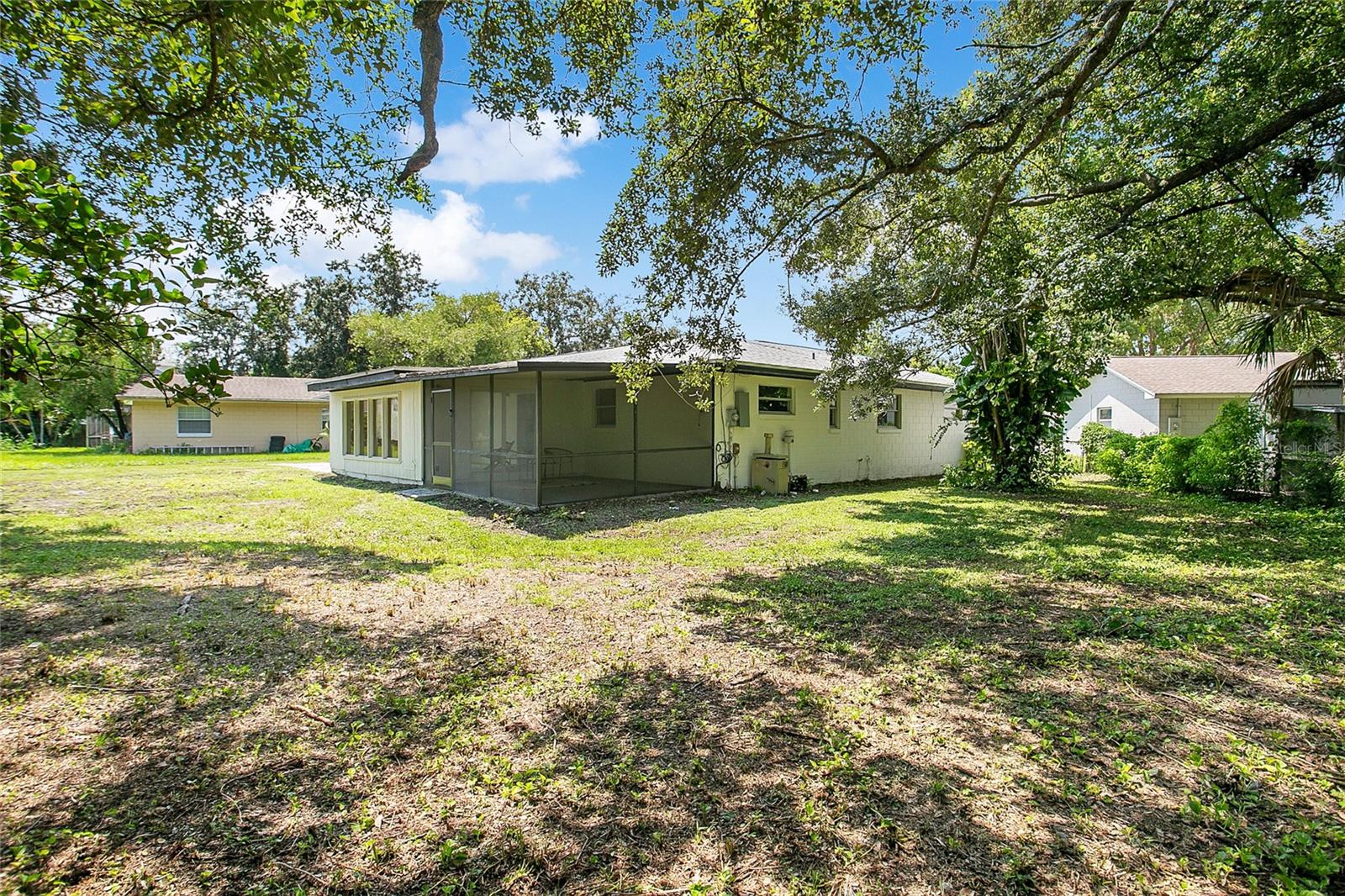 Image 26 of 33 For 1914 Bonanza Court