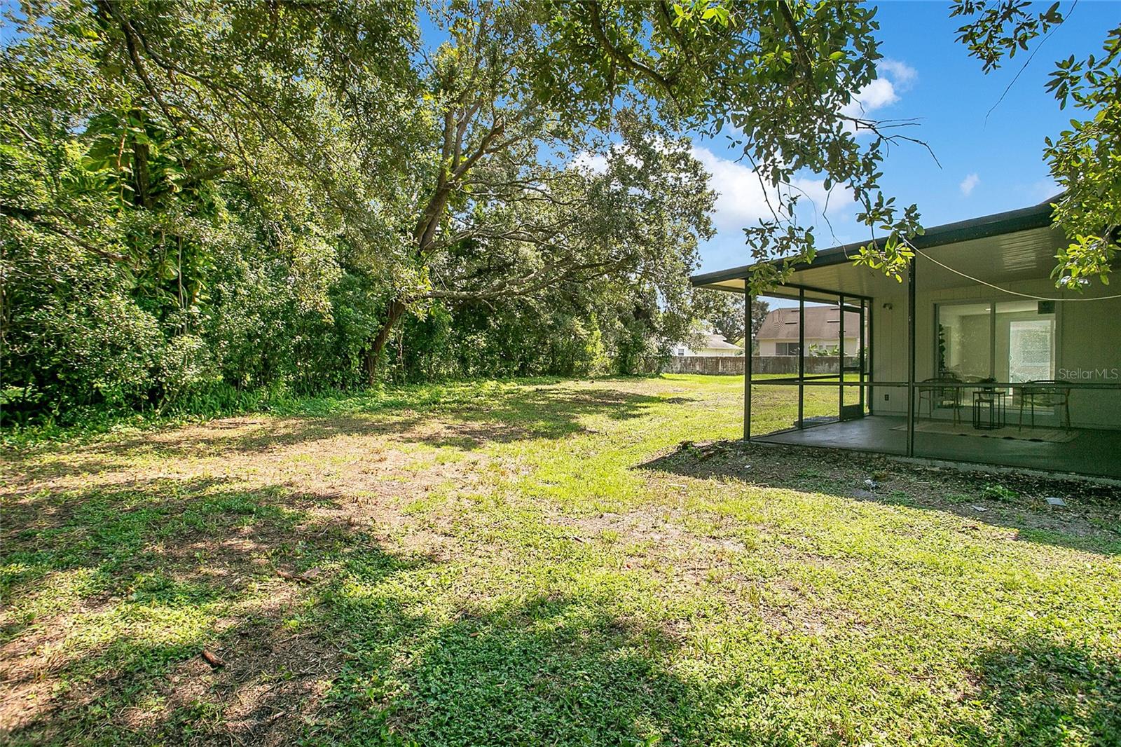 Image 27 of 33 For 1914 Bonanza Court