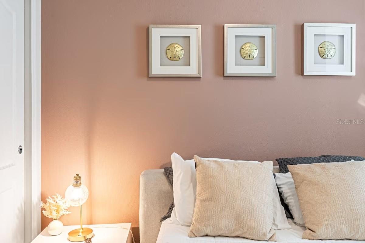 Image 25 of 61 For 2402 Dubai Street