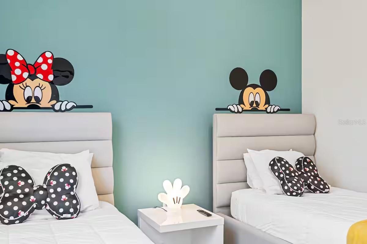 Image 26 of 61 For 2402 Dubai Street