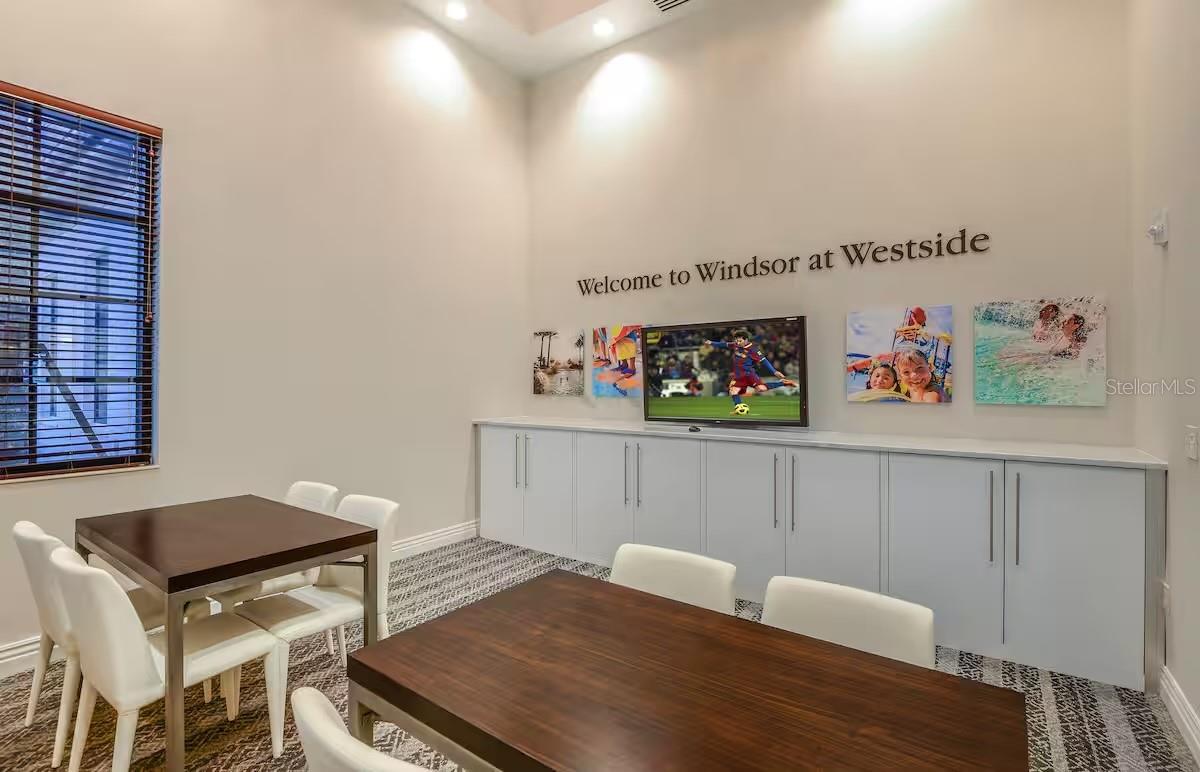 Image 46 of 61 For 2402 Dubai Street