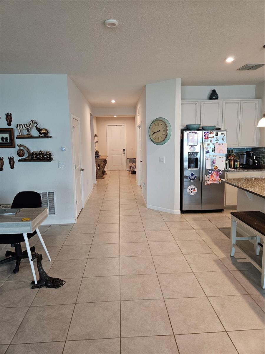 Image 20 of 41 For 692 Bloom Terrace