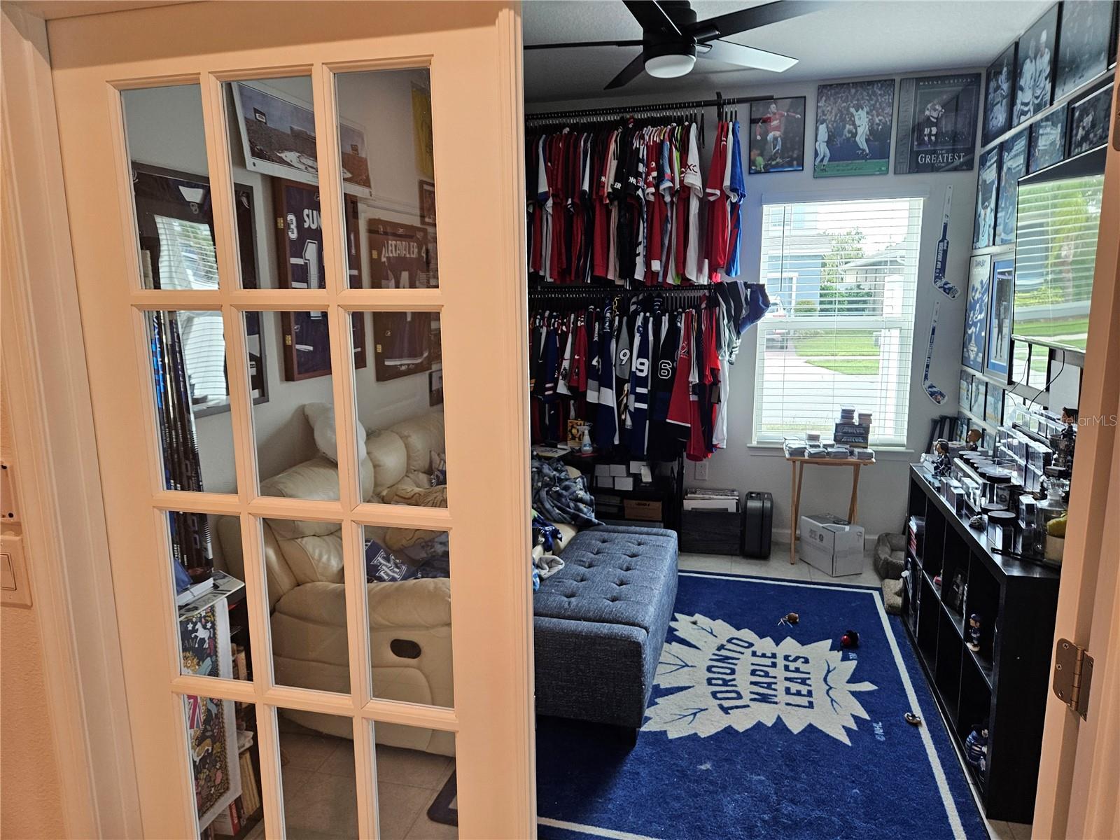 Image 22 of 41 For 692 Bloom Terrace