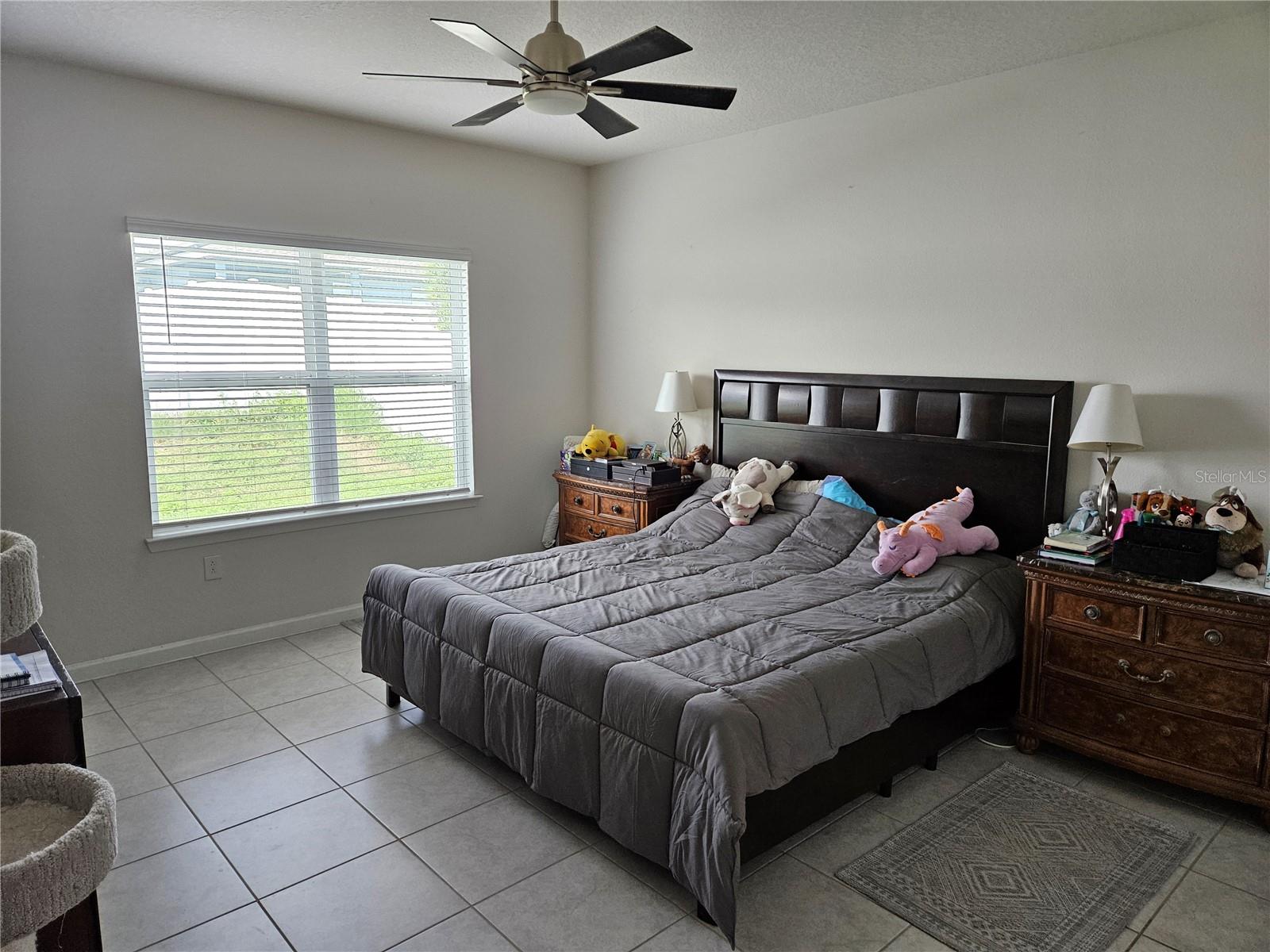 Image 24 of 41 For 692 Bloom Terrace