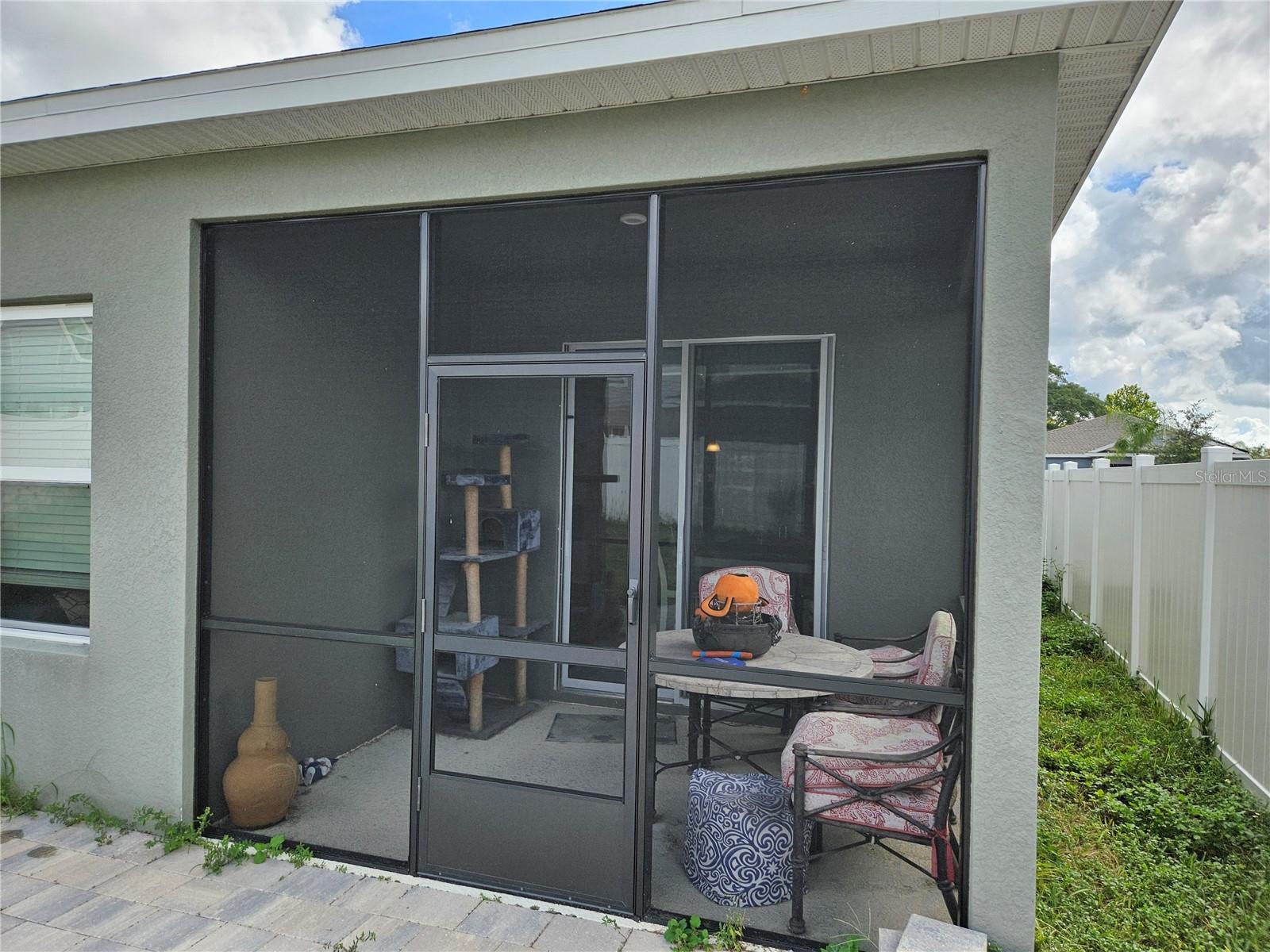 Image 32 of 41 For 692 Bloom Terrace