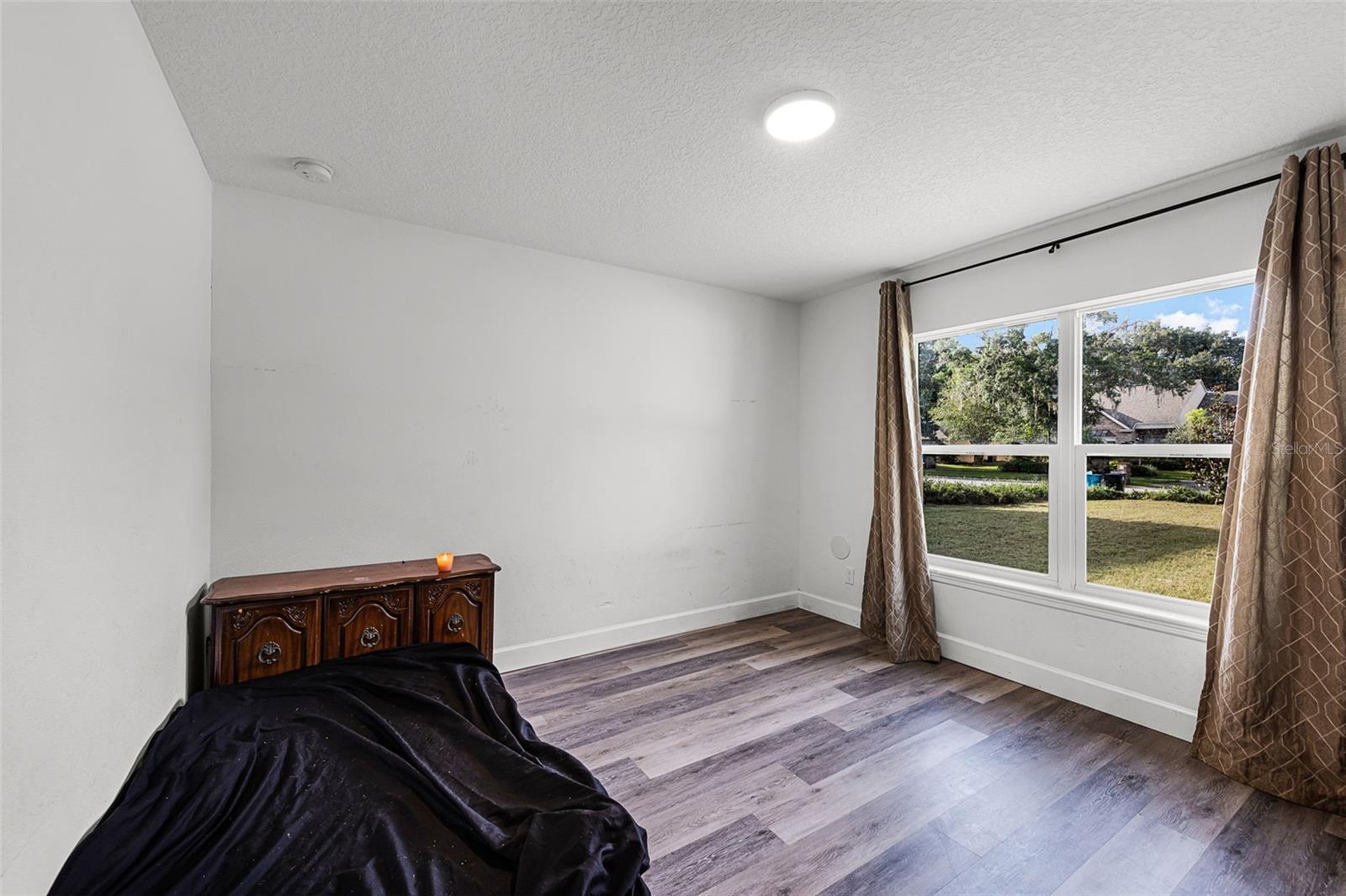 Image 15 of 23 For 4204 Arbor Oaks Court