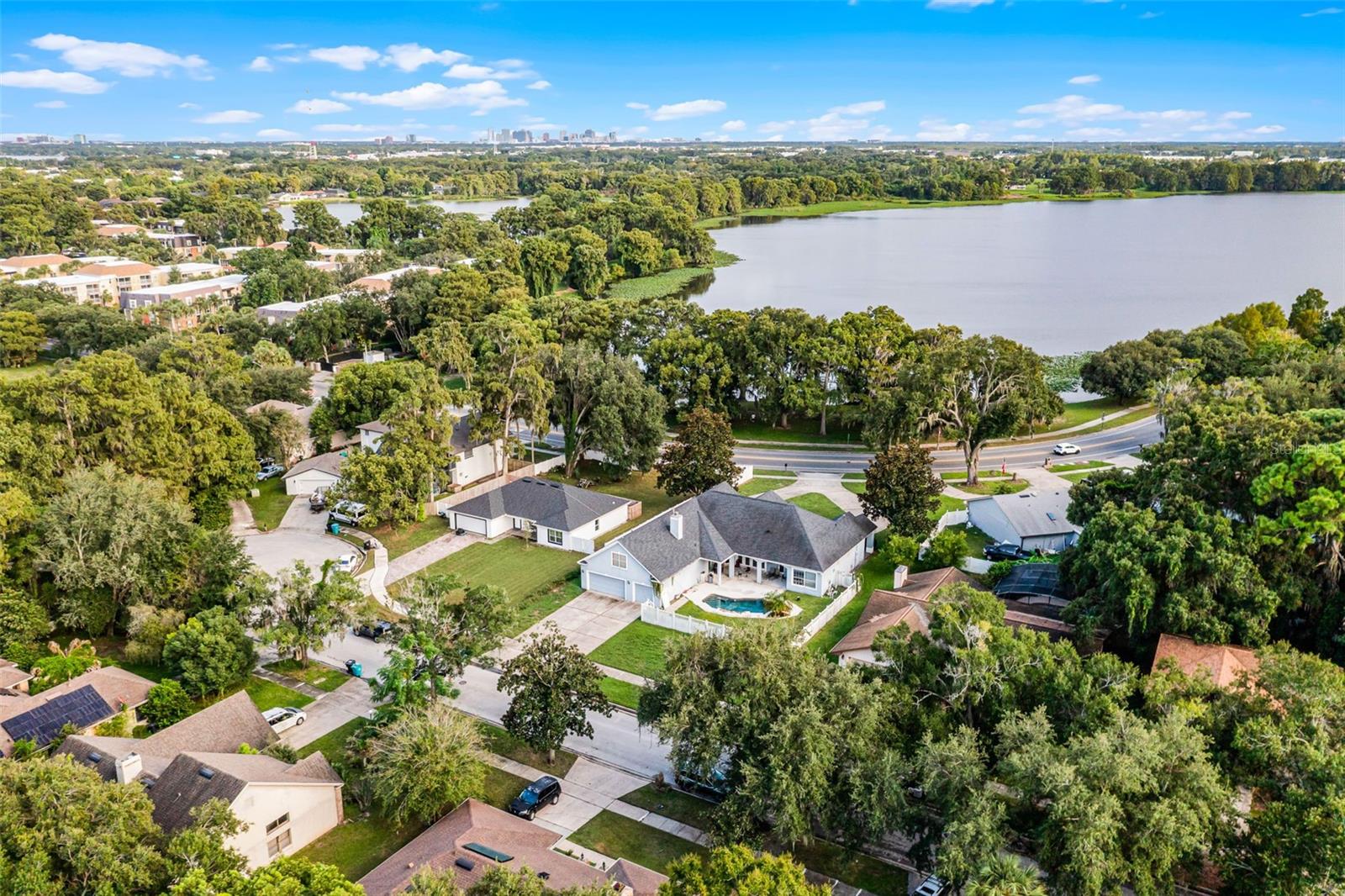 Image 22 of 23 For 4204 Arbor Oaks Court