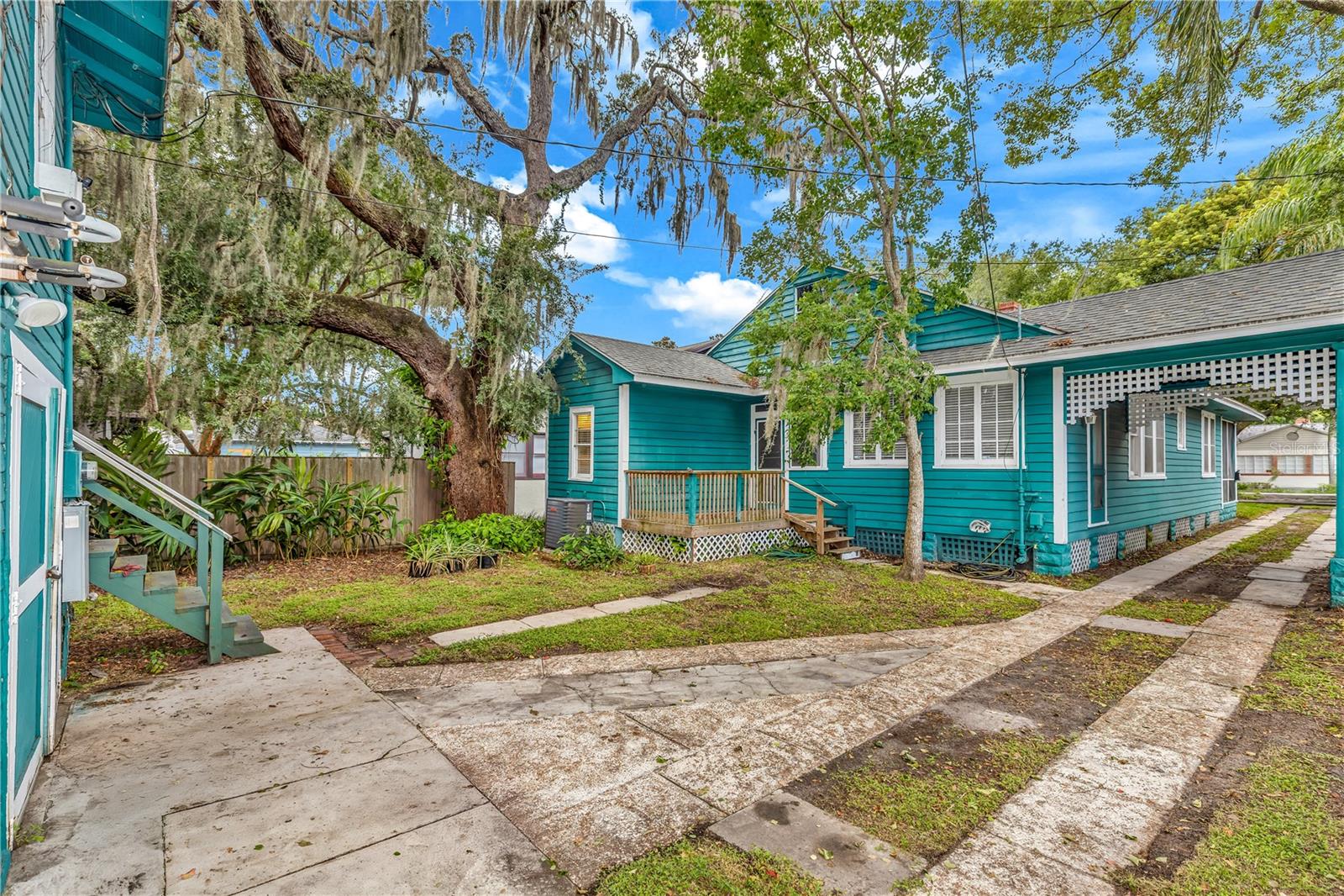 Image 29 of 32 For 812 Harwood Street