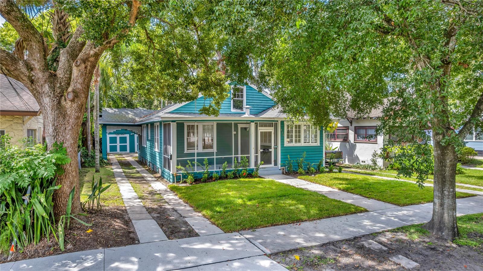 Image 3 of 32 For 812 Harwood Street