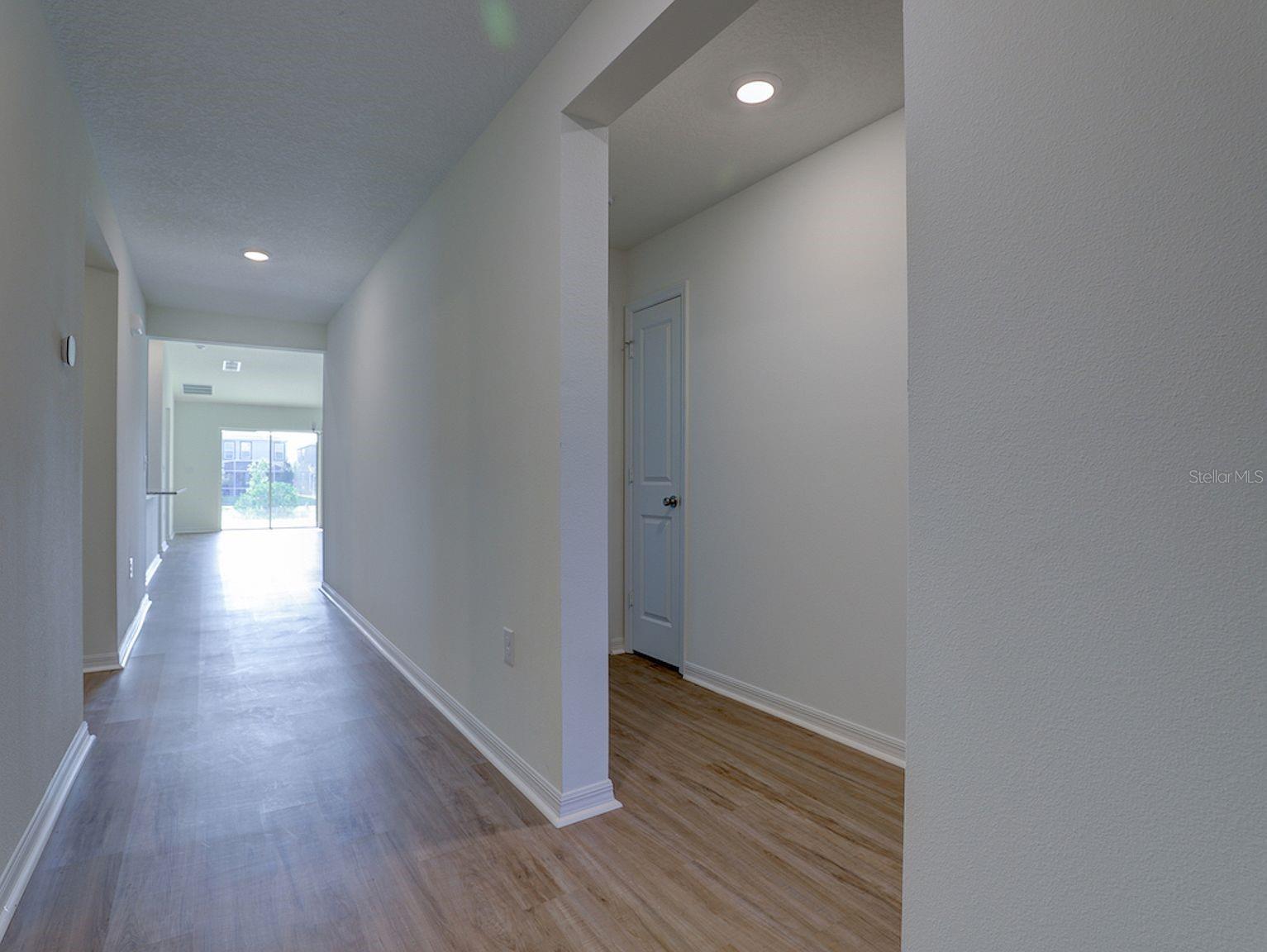 Image 3 of 10 For 775 Overpool Ave