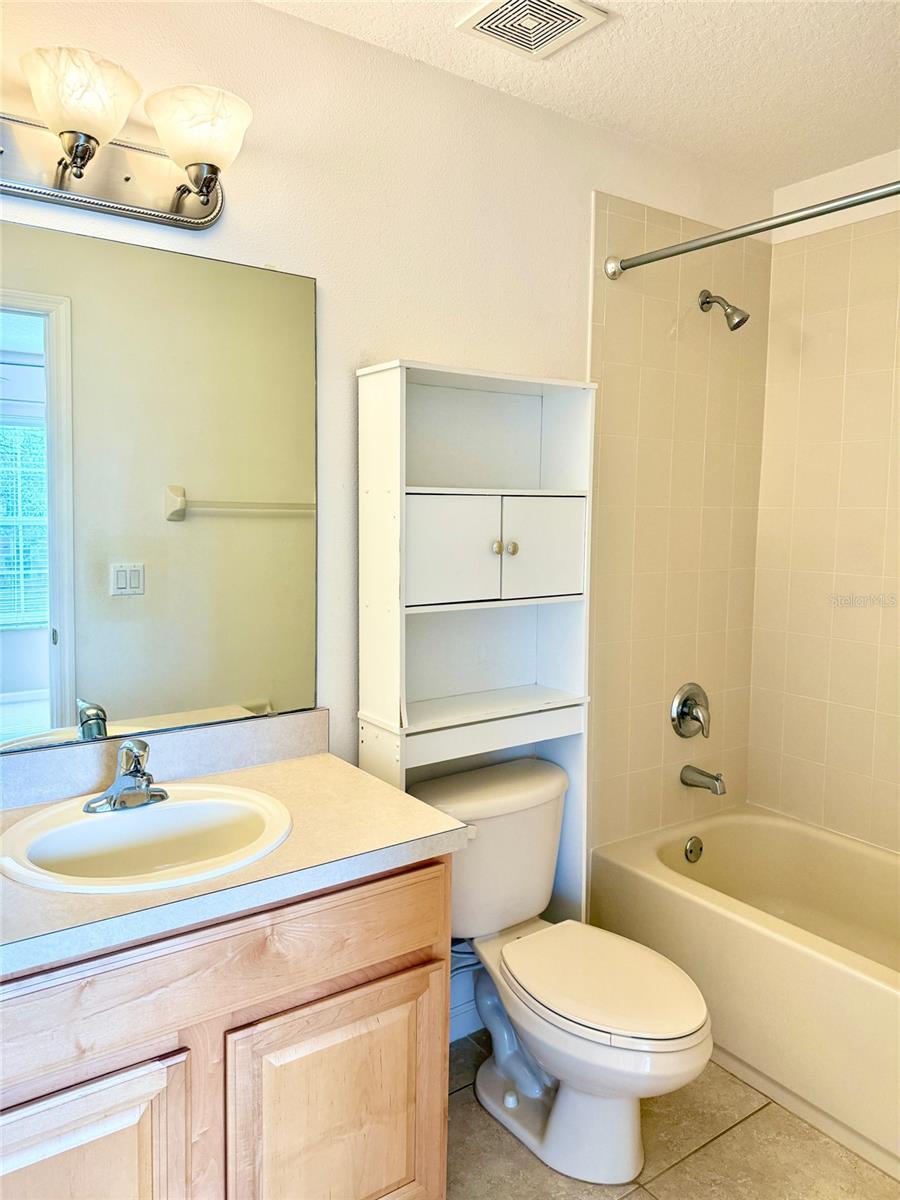 Image 22 of 34 For 16752 Cedar Crest Drive
