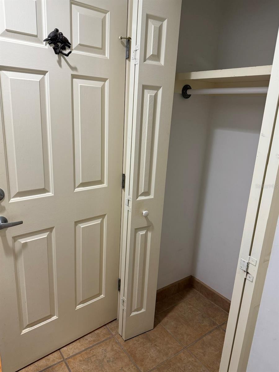 Image 43 of 48 For 4031 43rd Street