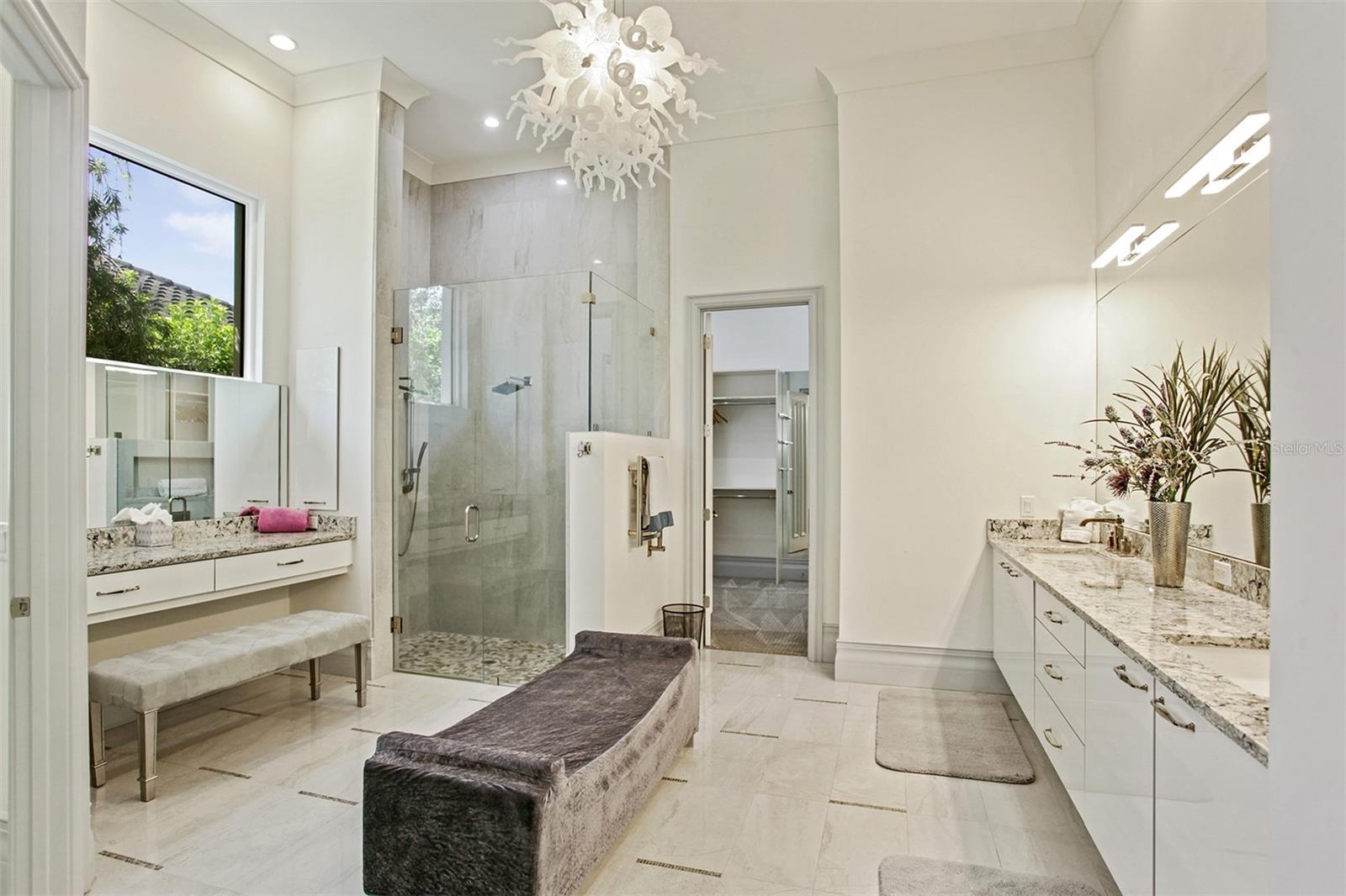 Image 17 of 45 For 10372 Kensington Shore Drive