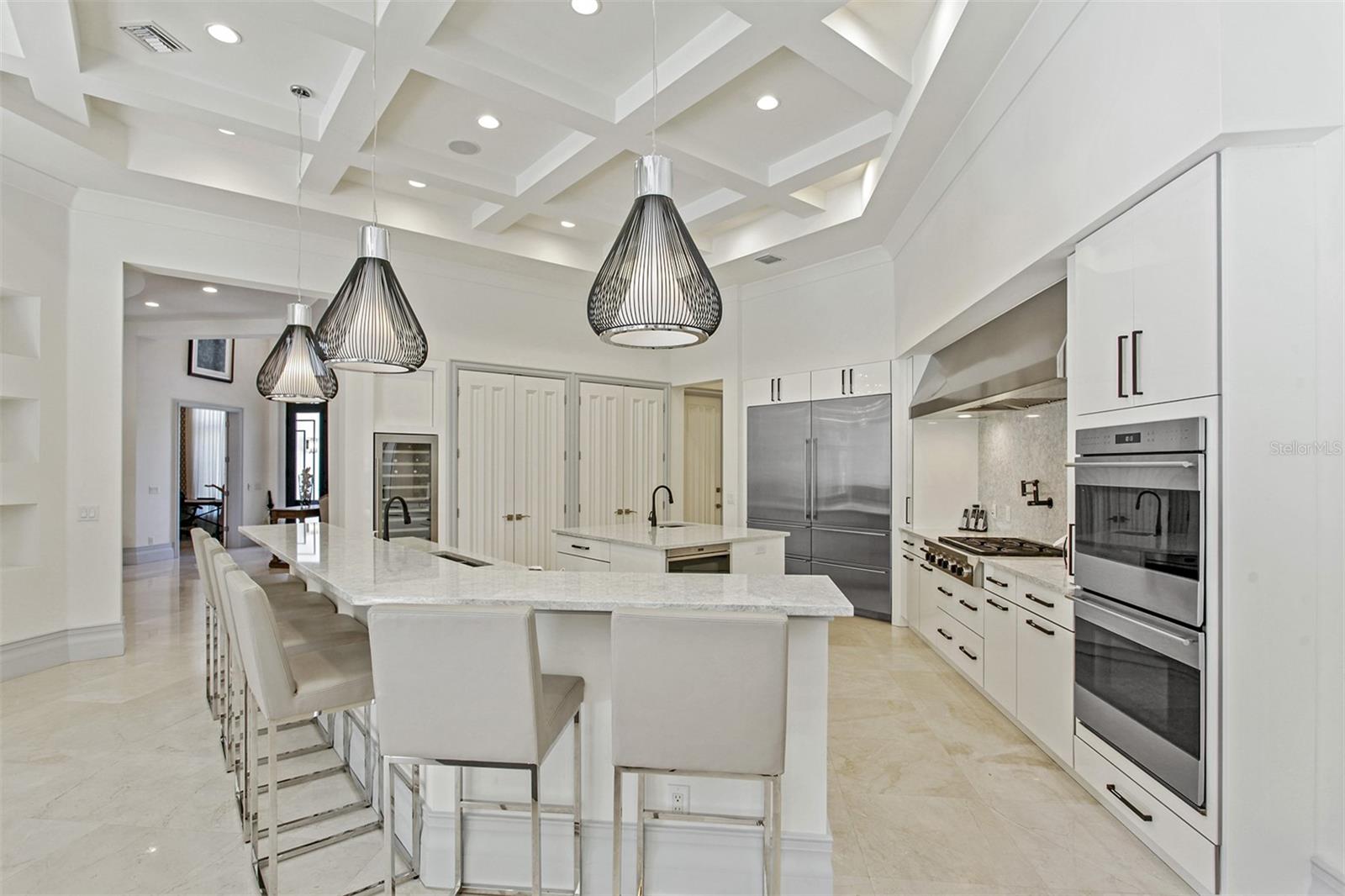 Image 8 of 45 For 10372 Kensington Shore Drive