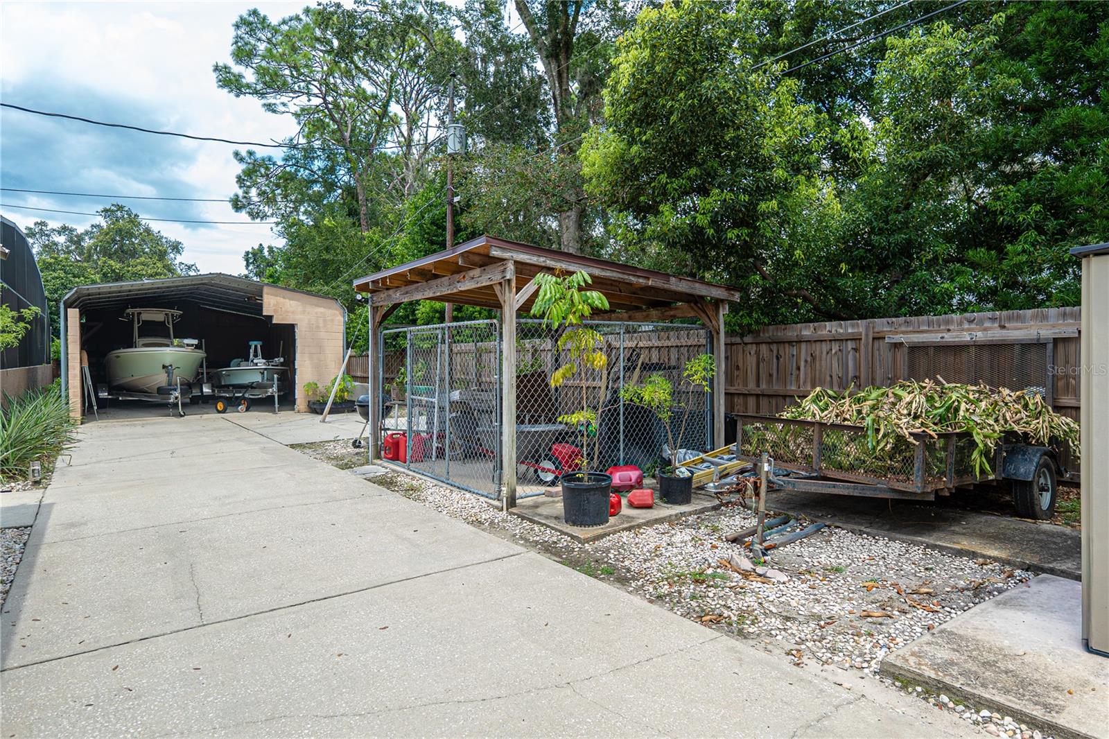 Image 59 of 67 For 321 Kingsbury Avenue