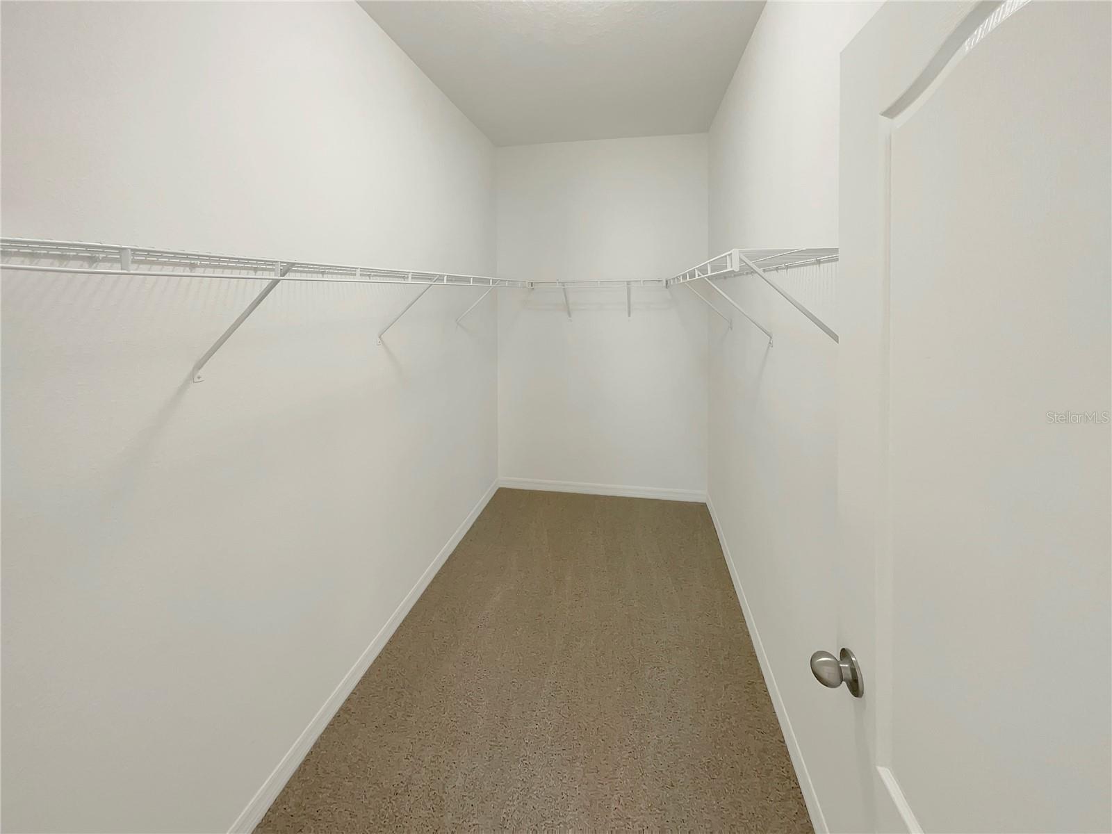 Image 21 of 27 For 1906 Sunbow Avenue