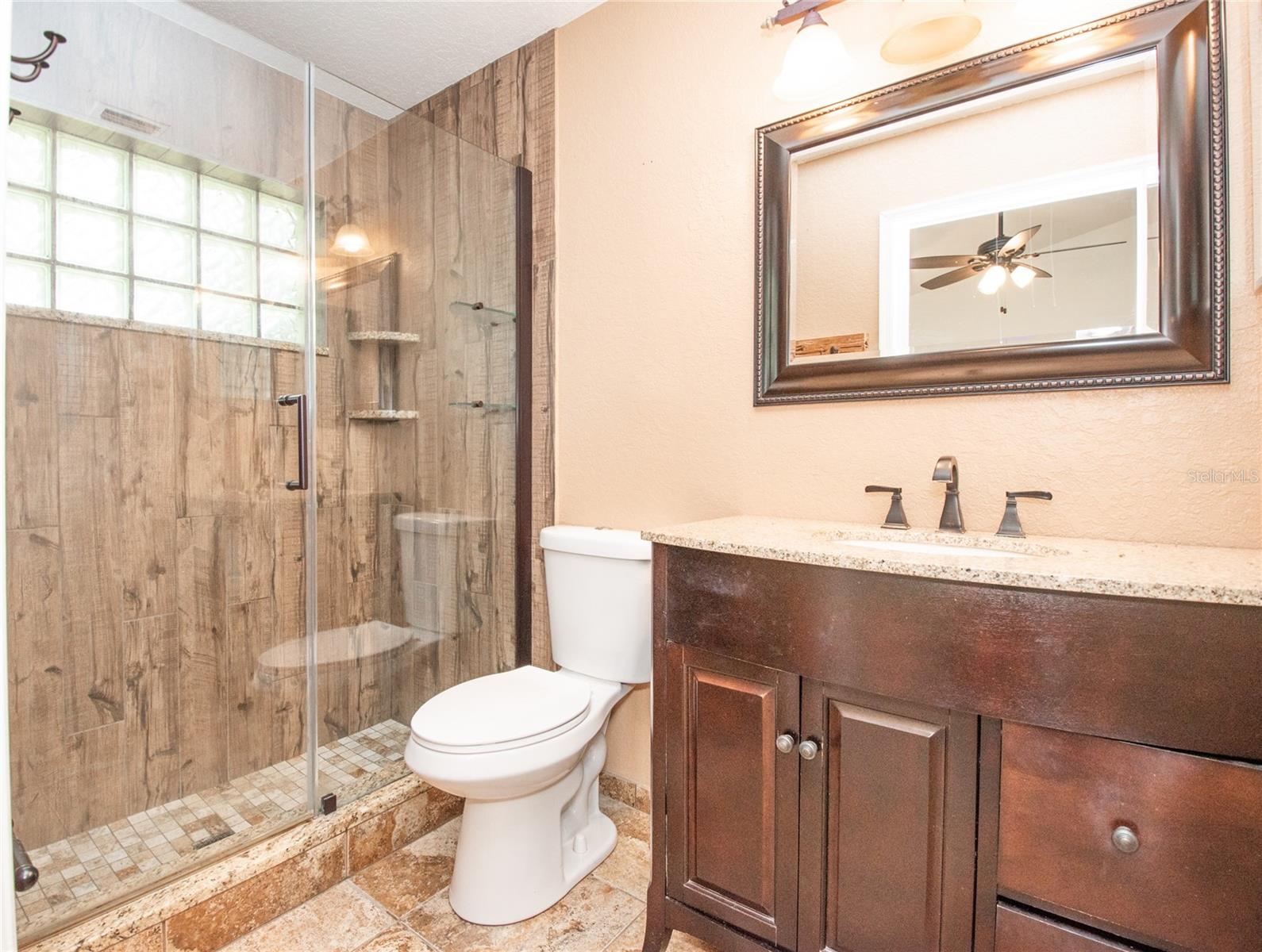 Image 10 of 17 For 4828 Jeanette Court
