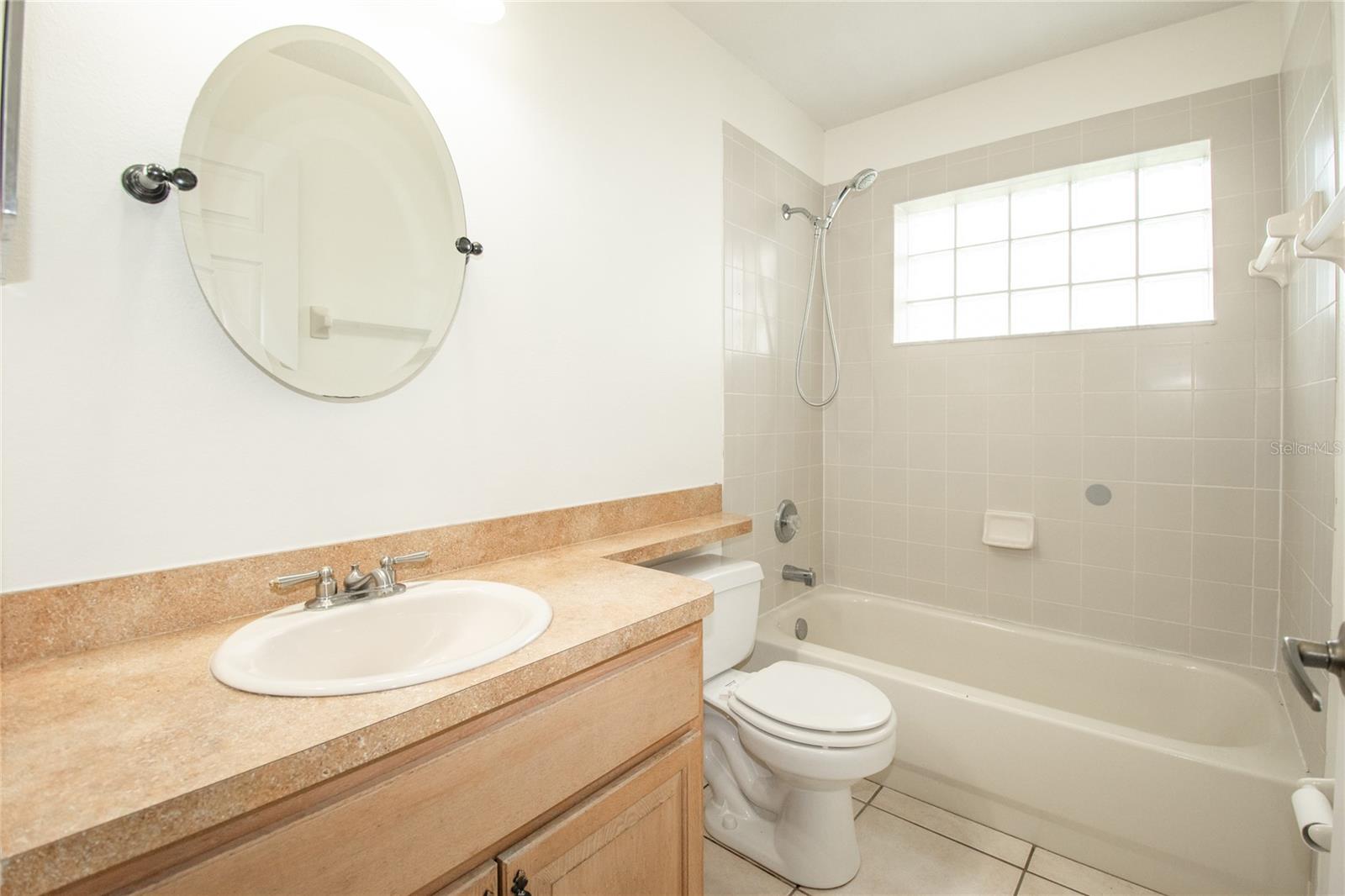 Image 13 of 17 For 4828 Jeanette Court