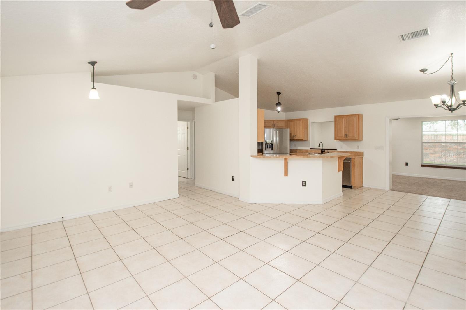 Image 7 of 17 For 4828 Jeanette Court