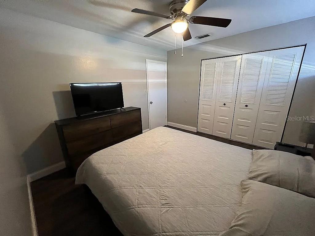 Image 35 of 44 For 5082 Ernst Court 33
