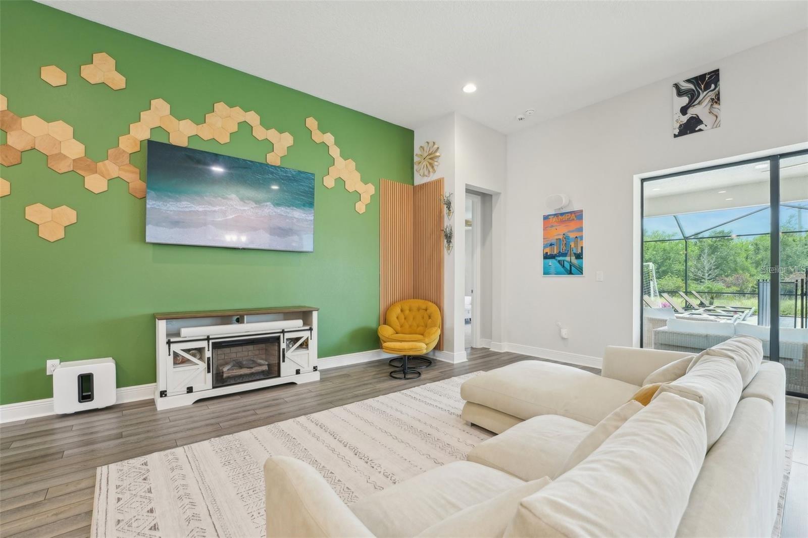 Image 11 of 62 For 13098 Wellspring Drive