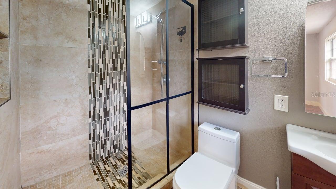 Image 18 of 27 For 2854 Bungalow Boulevard