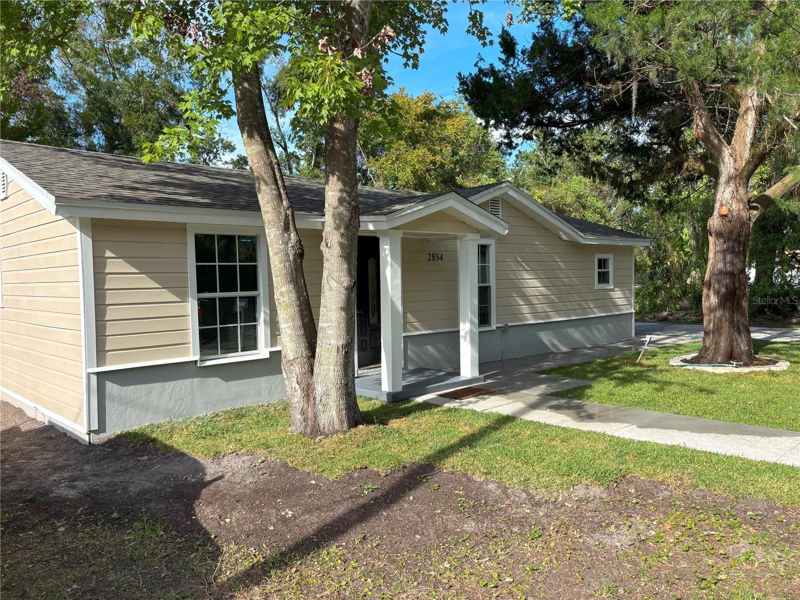 Image 3 of 3 For 2854 Bungalow Boulevard