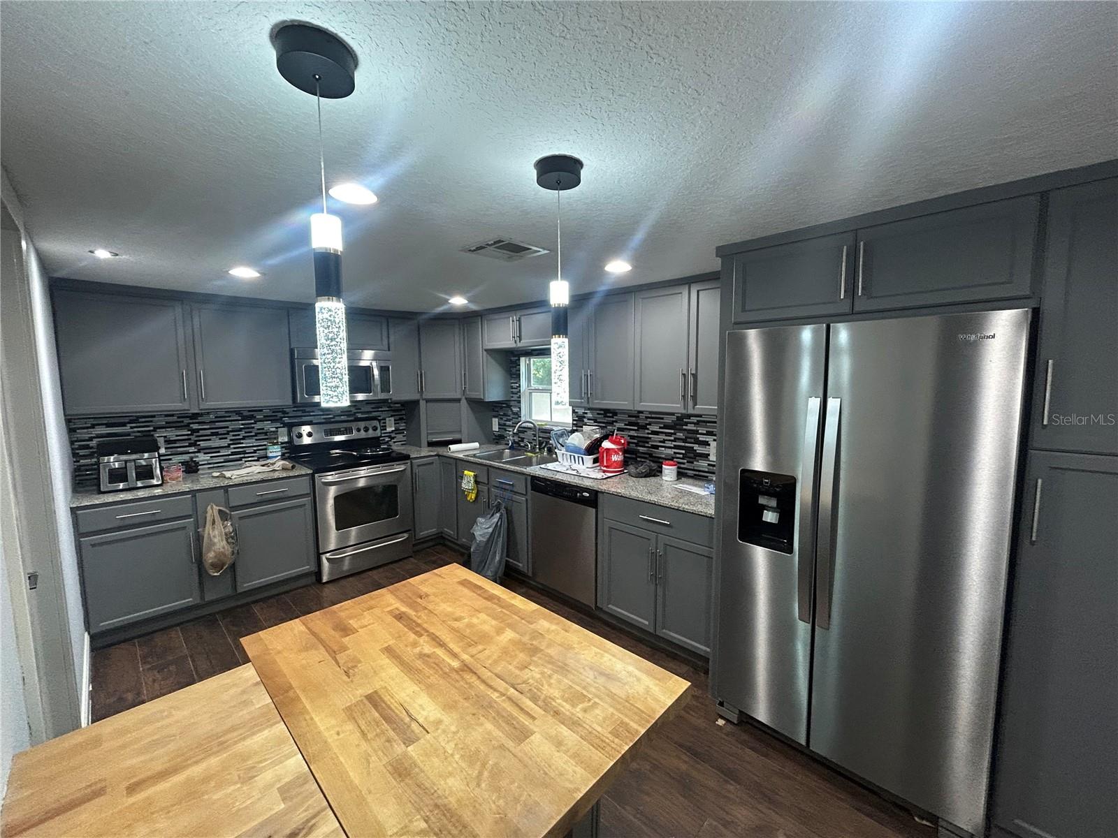 Image 4 of 8 For 2854 Bungalow Boulevard