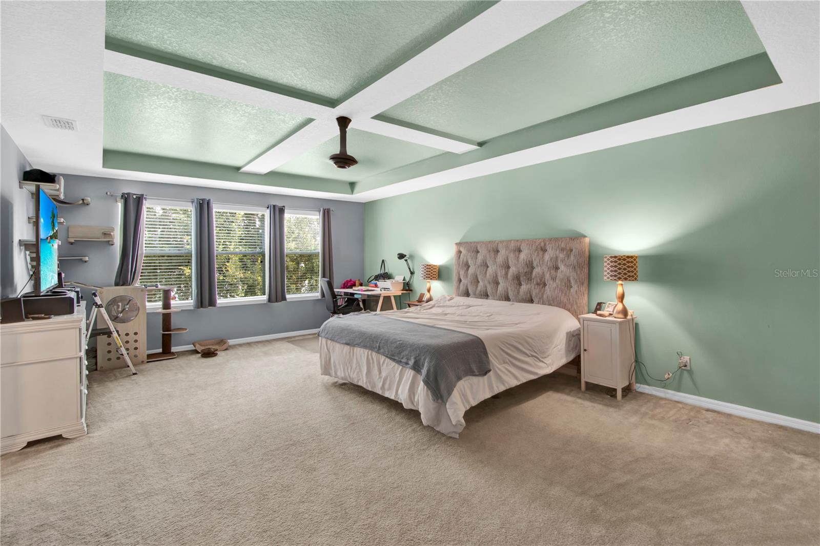 Image 16 of 31 For 1075 Wax Myrtle Avenue