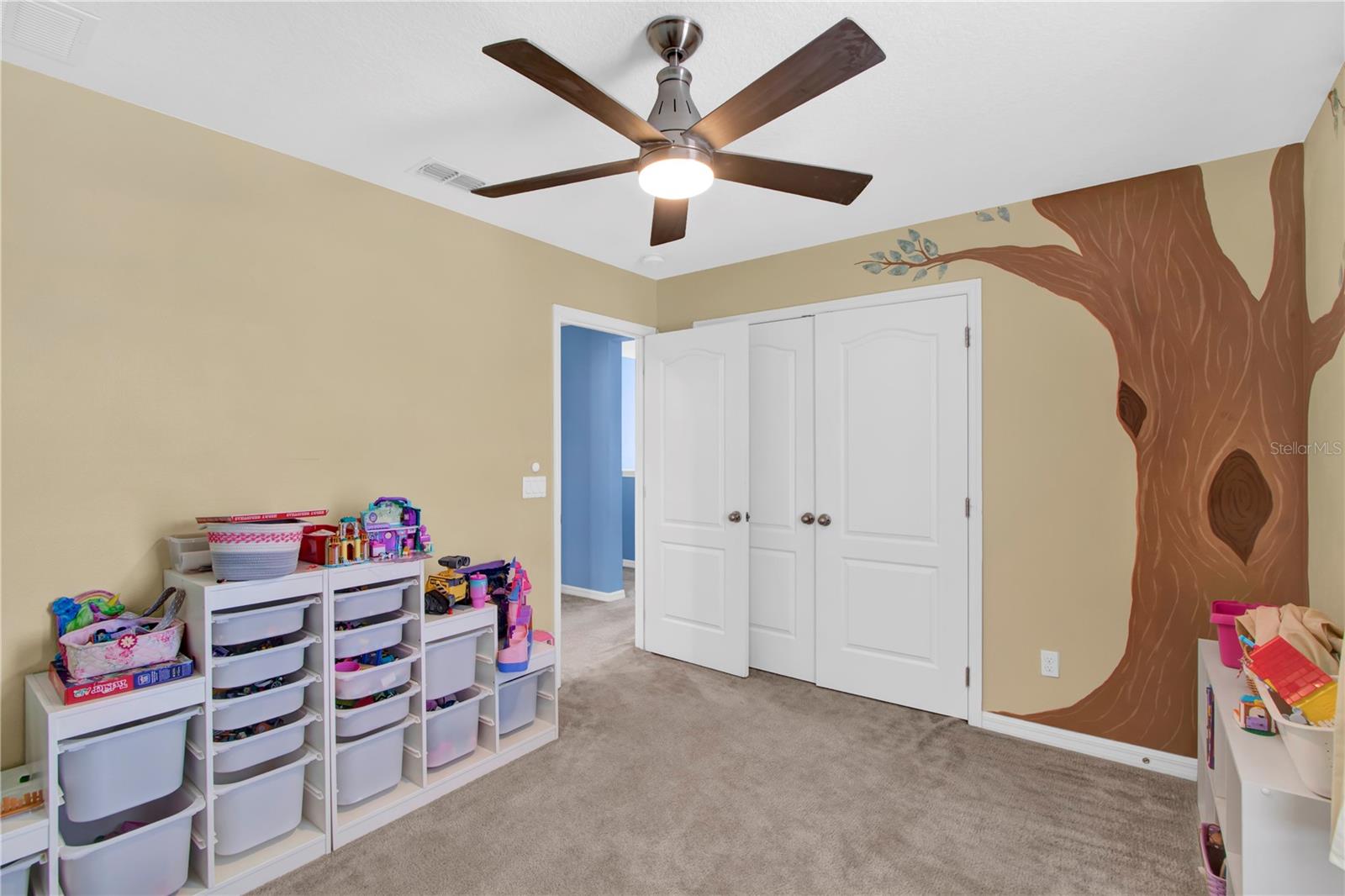 Image 21 of 31 For 1075 Wax Myrtle Avenue