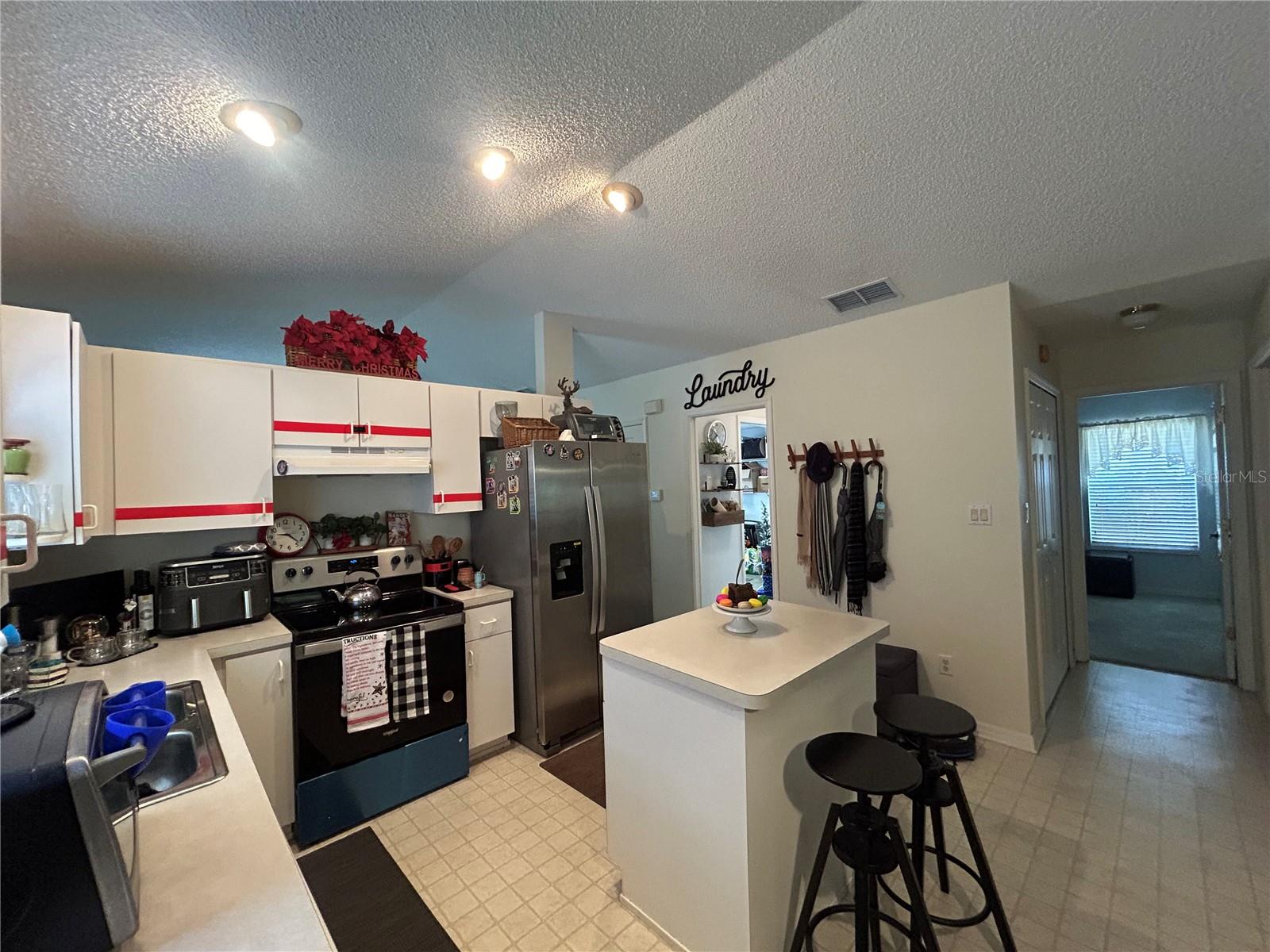 Image 6 of 28 For 25119 Cranes Roost Circle