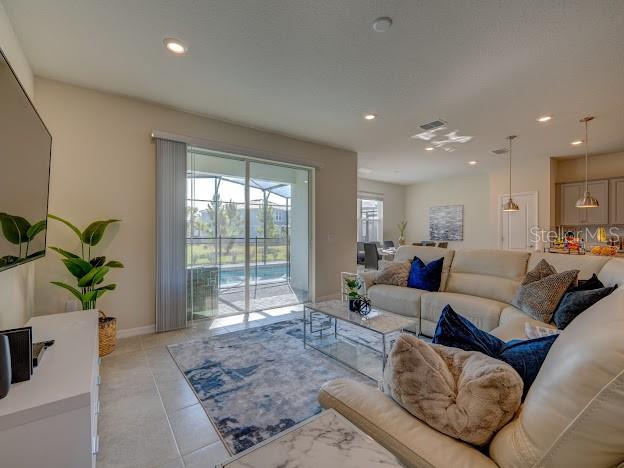 Image 10 of 20 For 7312 Oakmoss Loop