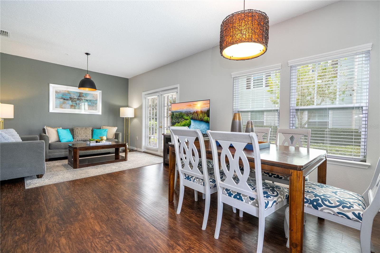 Image 17 of 81 For 9008 Shine Drive