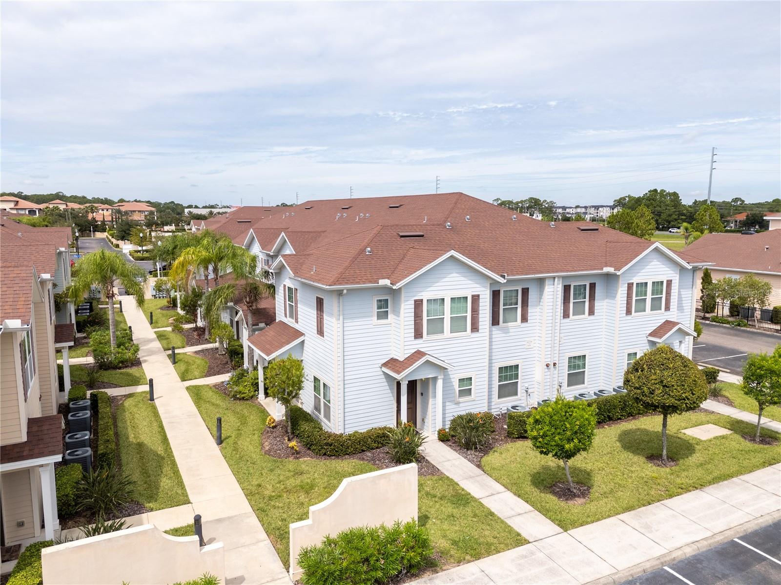 Image 4 of 81 For 9008 Shine Drive