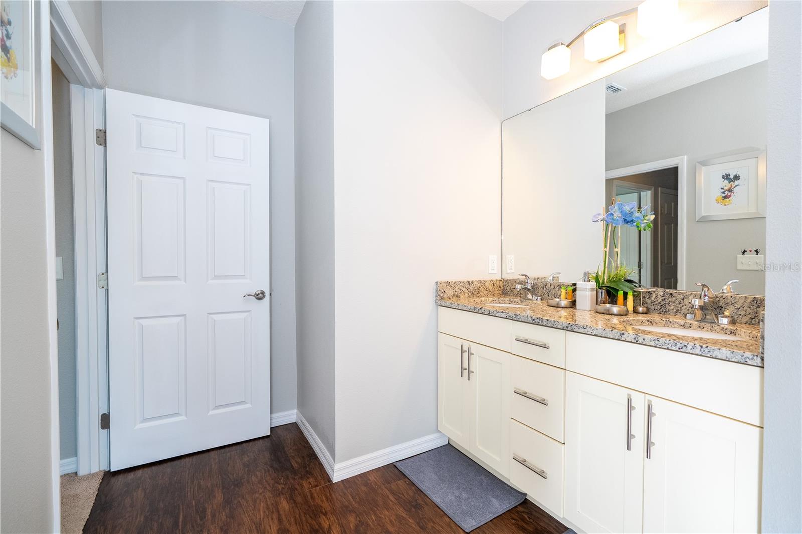 Image 48 of 81 For 9008 Shine Drive