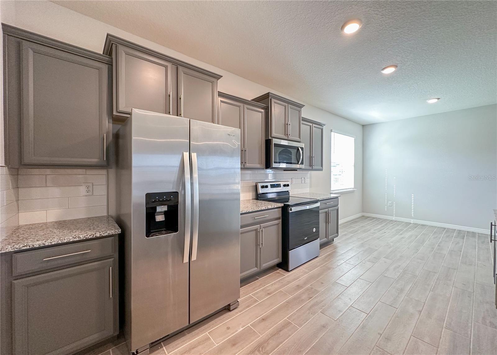 Image 10 of 41 For 14413 Bayuk Way
