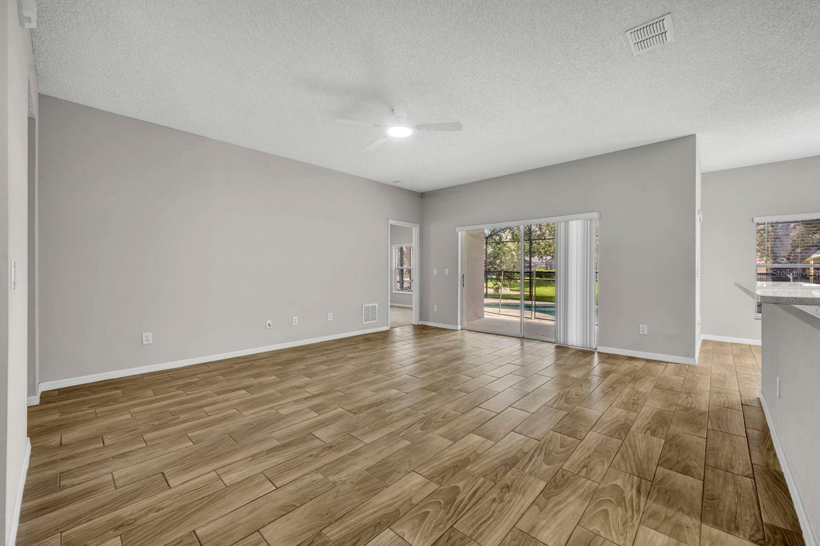 Image 5 of 32 For 4819 Native Dancer Lane
