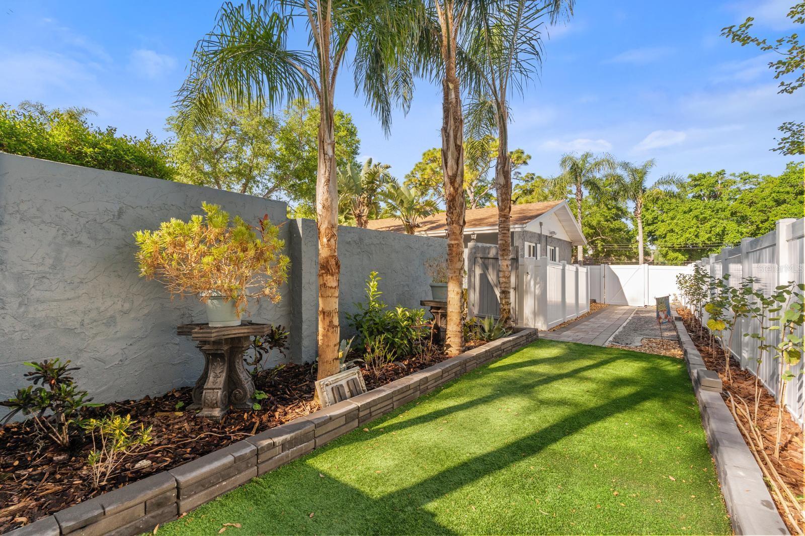 Image 21 of 46 For 2945 Southgate Terrace