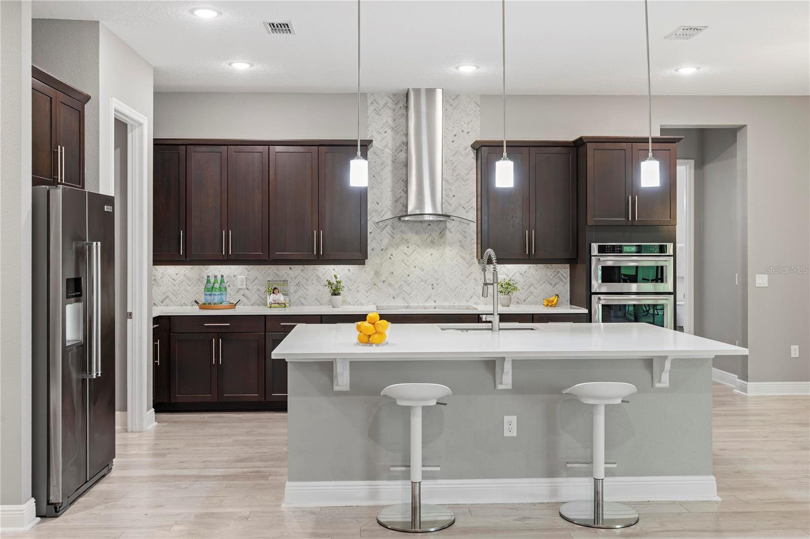 Image 11 of 50 For 8066 Ludington Circle