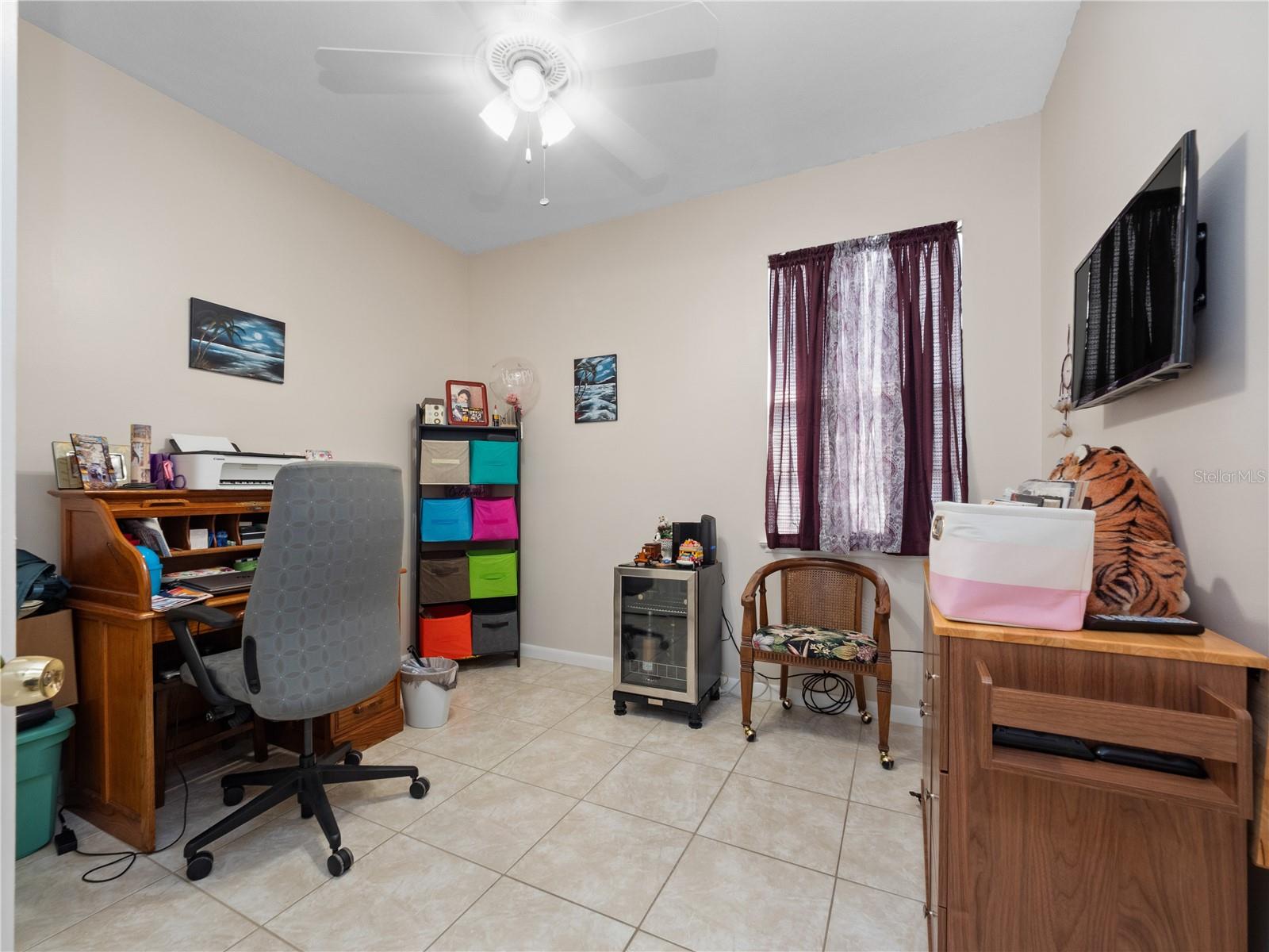 Image 20 of 27 For 2080 Windcrest Lake Circle