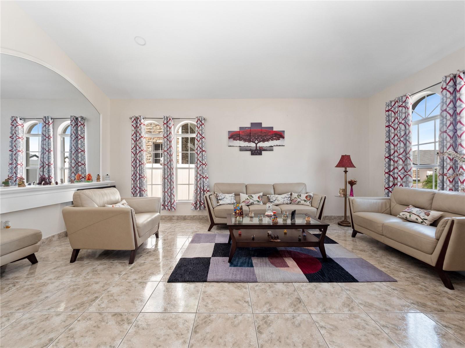 Image 4 of 27 For 2080 Windcrest Lake Circle