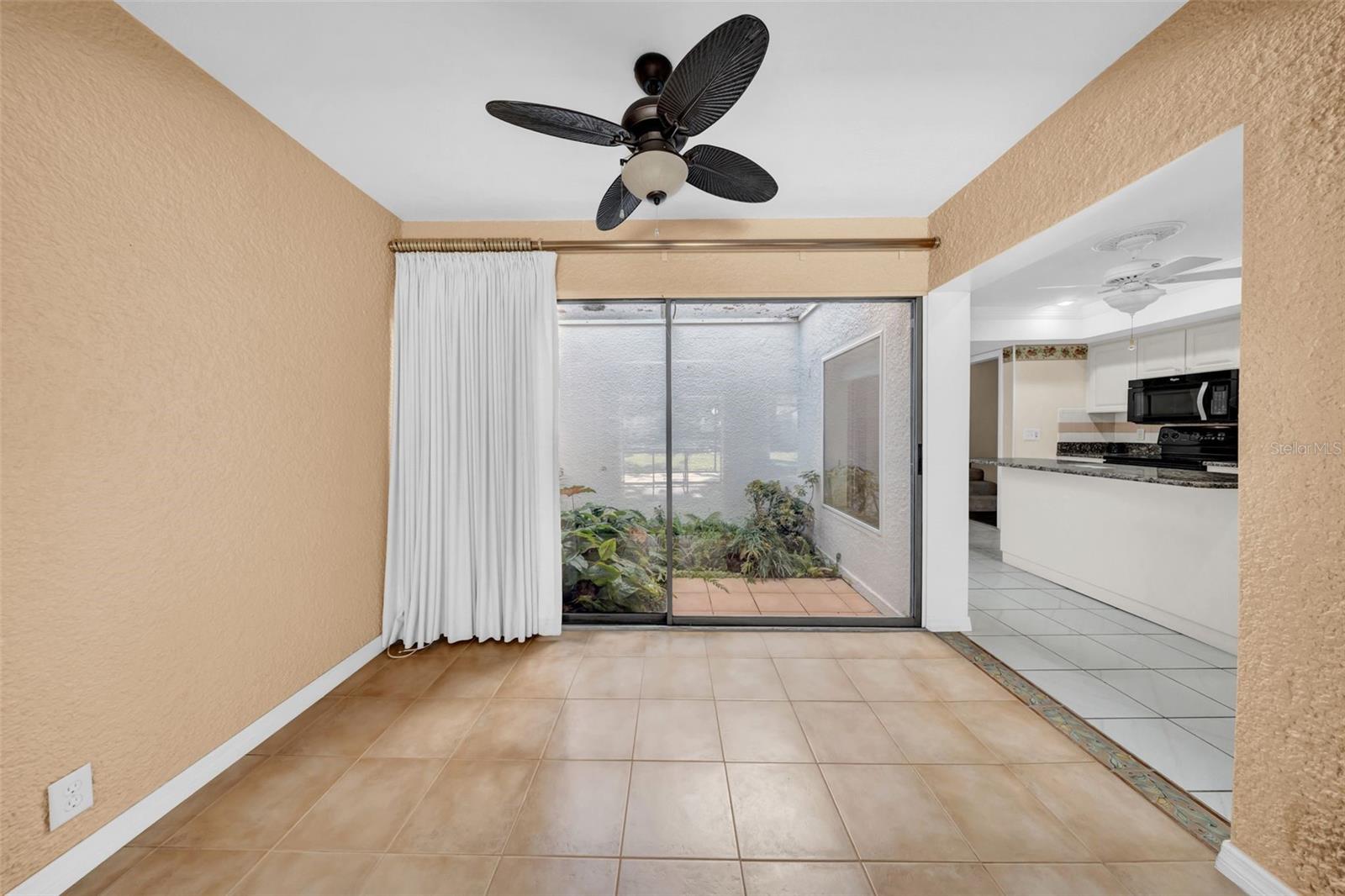 Image 10 of 47 For 14123 Cypress Circle 14123