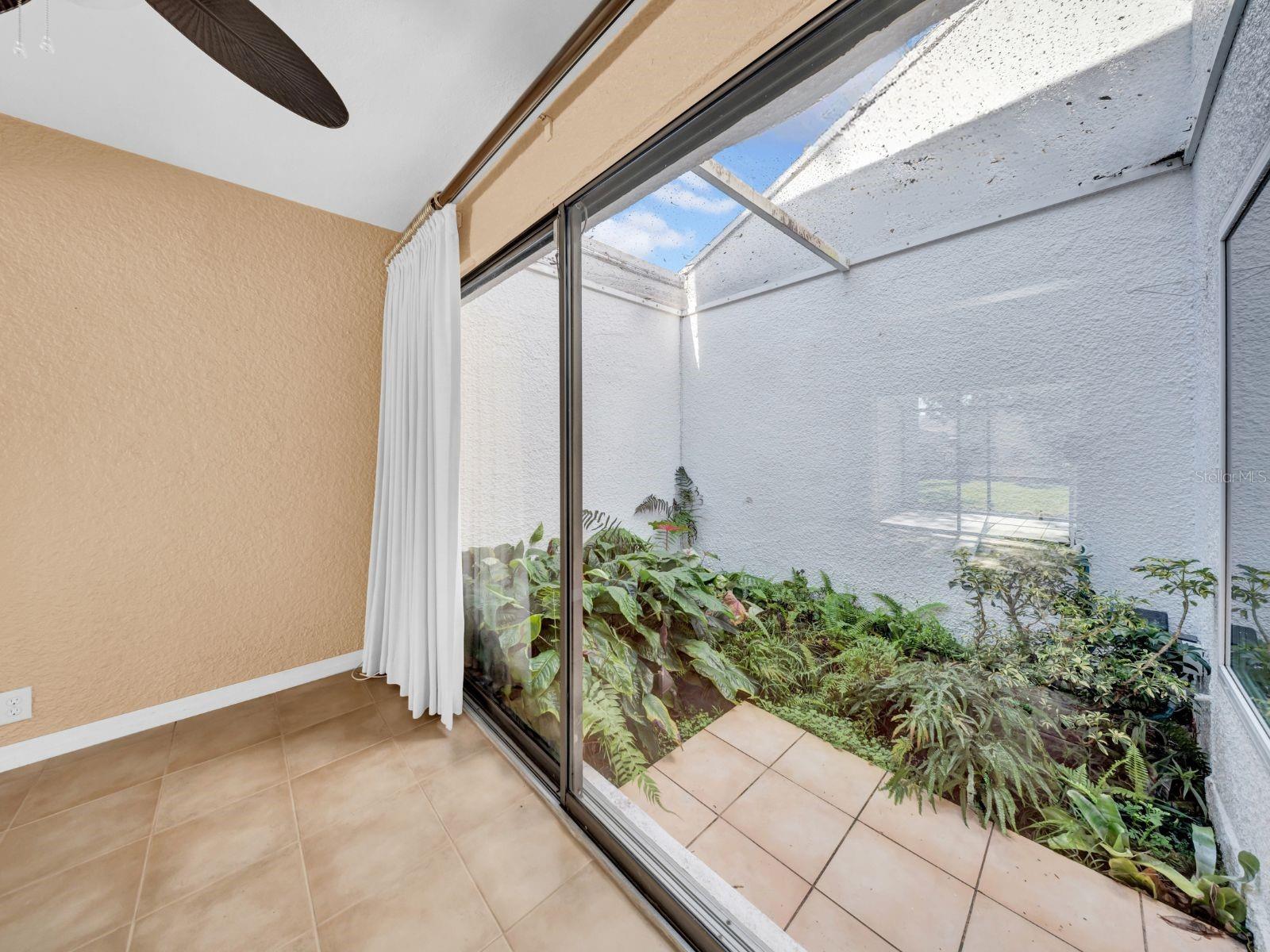 Image 11 of 47 For 14123 Cypress Circle 14123