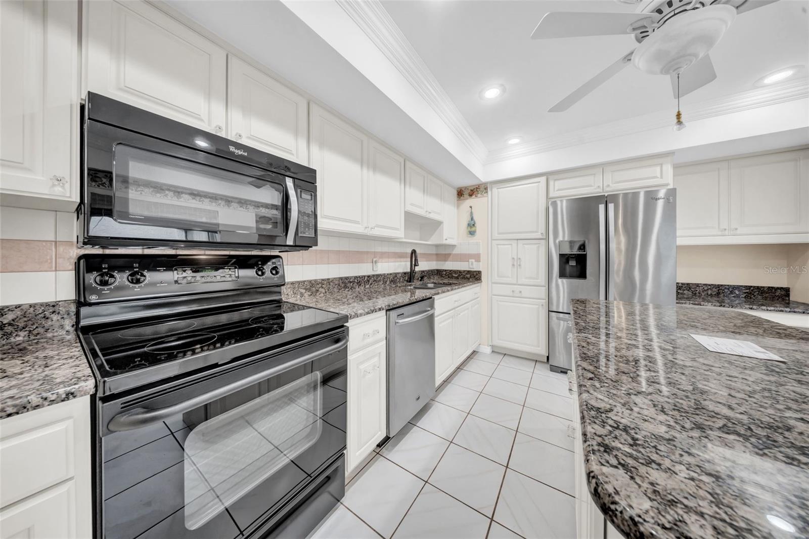 Image 14 of 47 For 14123 Cypress Circle 14123