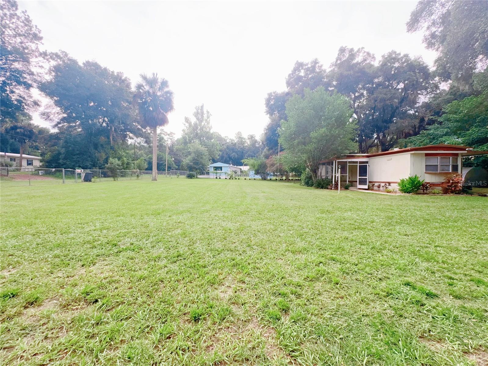 Image 3 of 50 For 5280 32nd Court