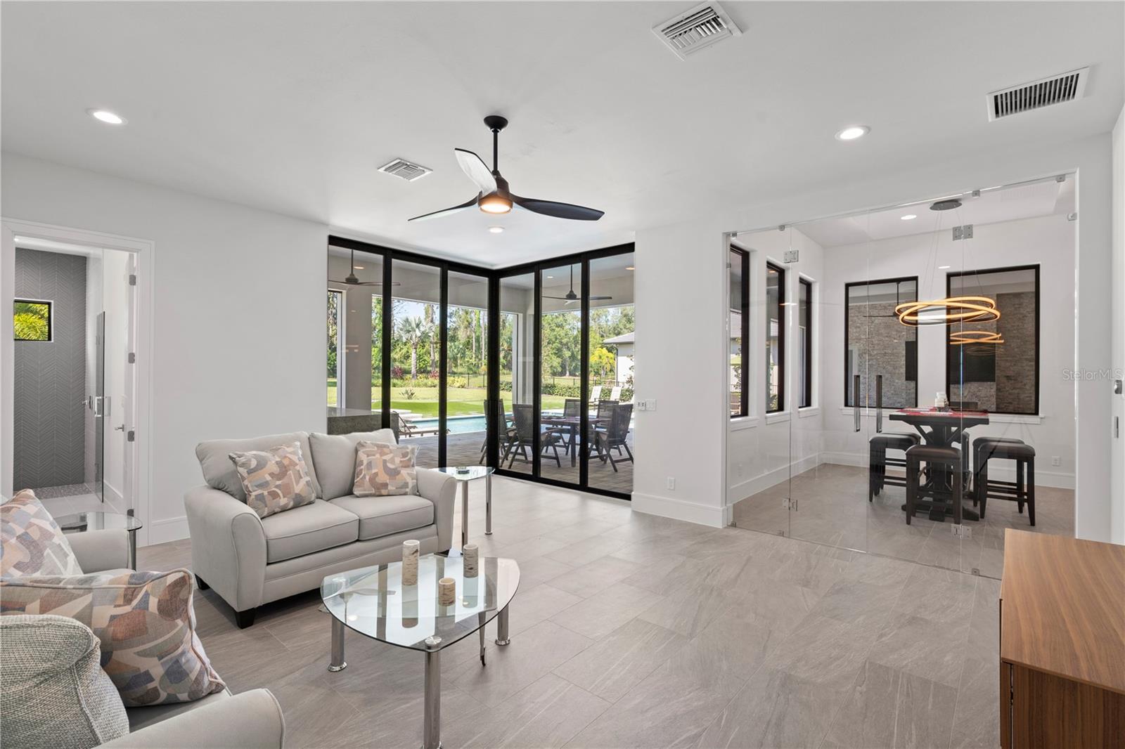 Image 40 of 100 For 15634 Pendio Drive